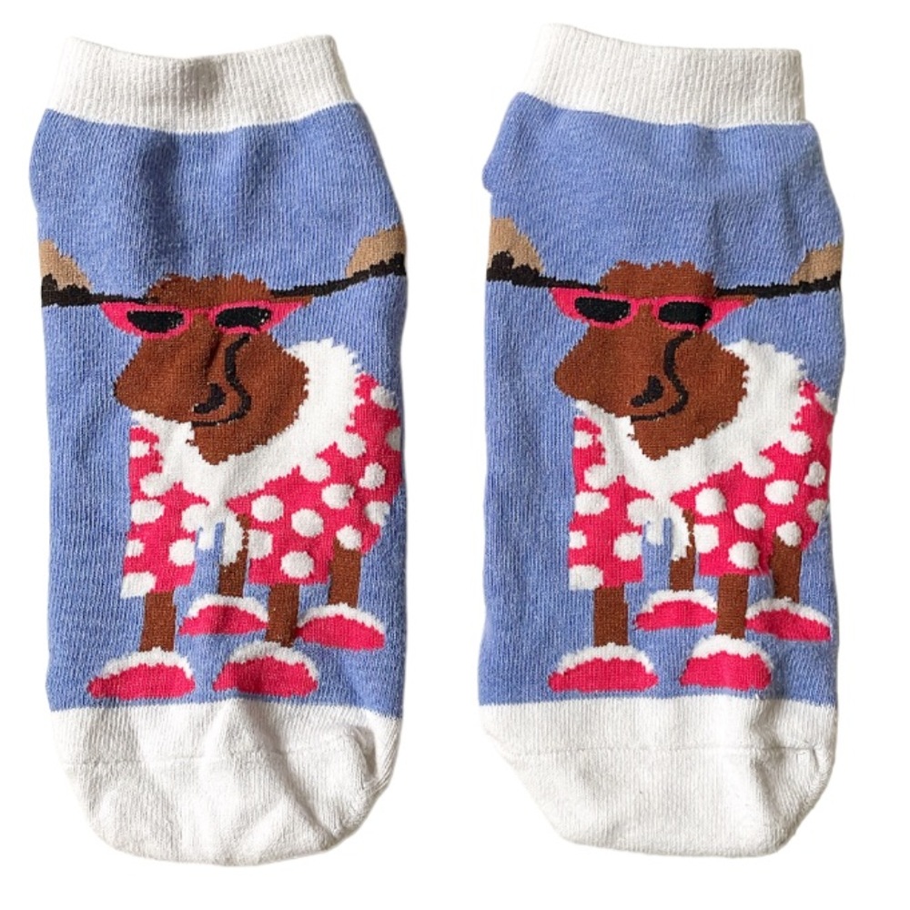 I don’t do mornings moose textured non-slip ankle socks